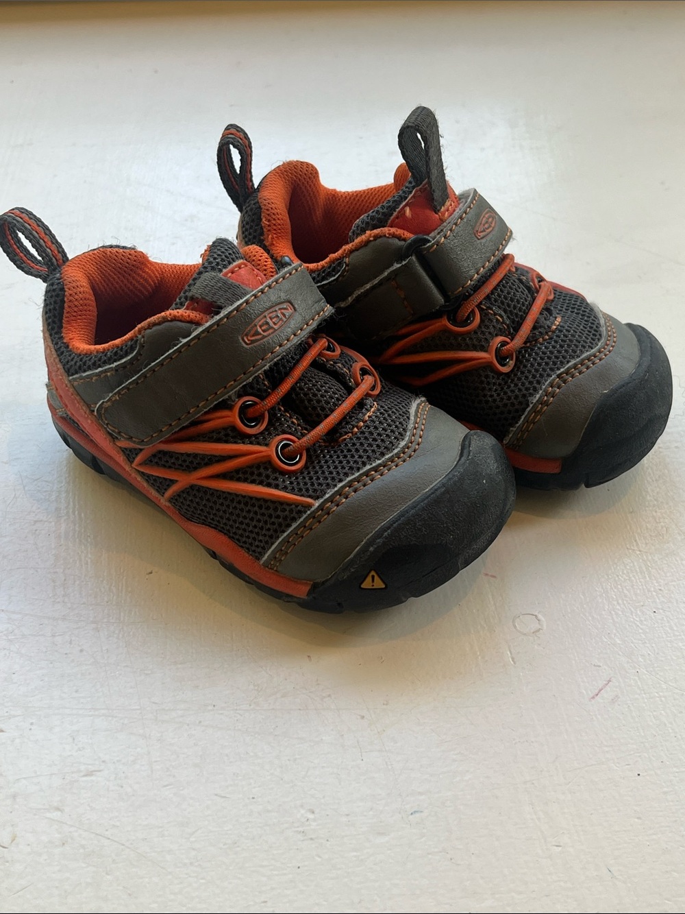Keen Kids Gray and Orange Trail Sneakers